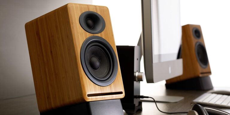 Read more about the article Sonic Bliss: Elevate Your Audio Experience with the Best PC Speakers